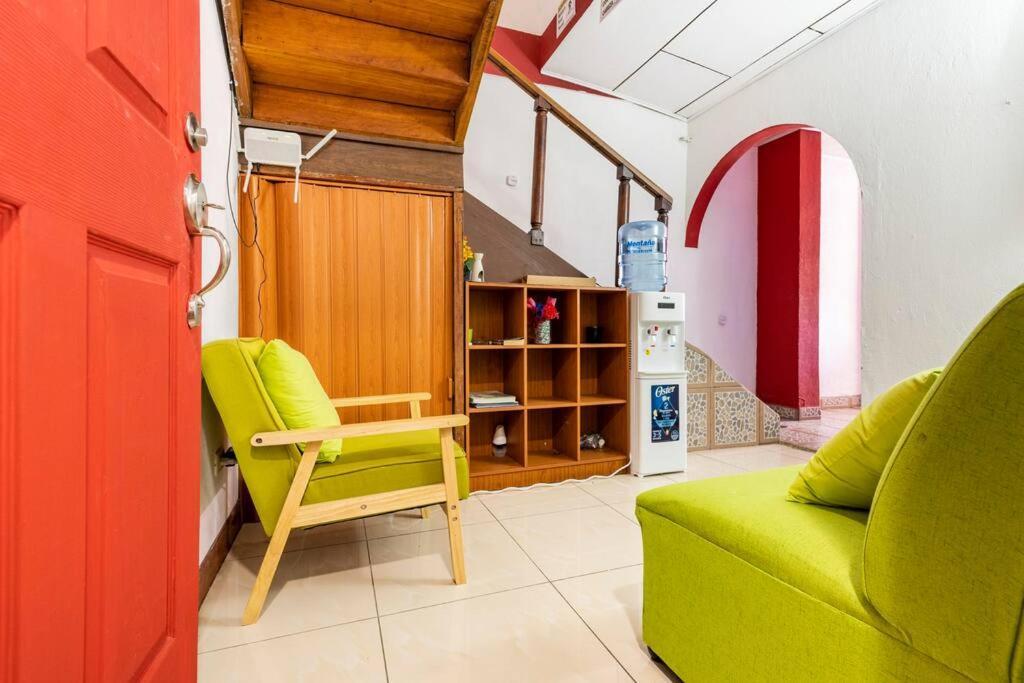 Private Bedroom 10 Minutes From The Sjo Airport Alajuela Ngoại thất bức ảnh